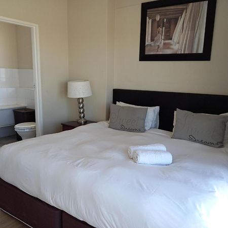 Majorca Apartments By Bon Hotels Κέιπ Τάουν Εξωτερικό φωτογραφία