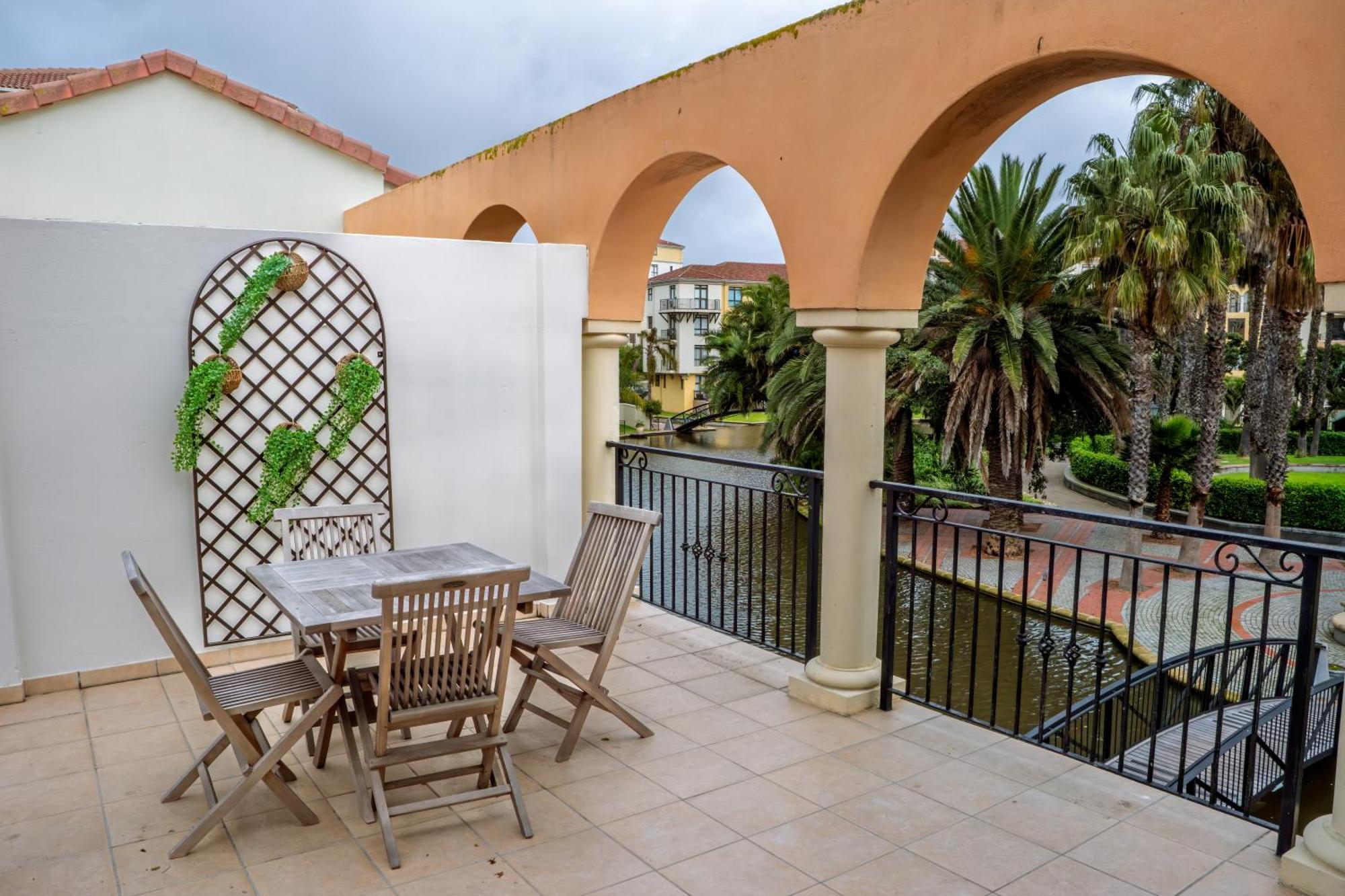 Majorca Apartments By Bon Hotels Κέιπ Τάουν Εξωτερικό φωτογραφία